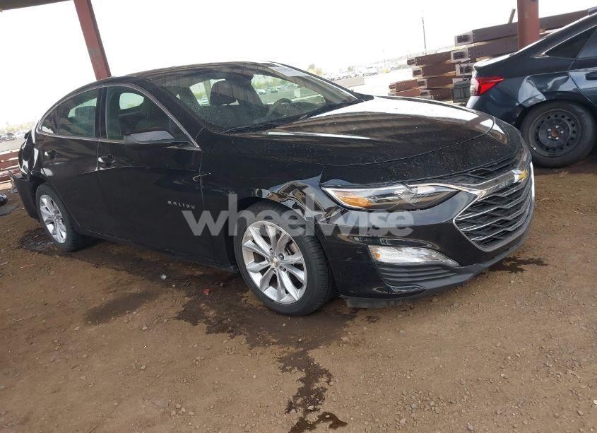 2019 Chevrolet Malibu LT (VIN 1G1ZD5ST1KF159991) main photo