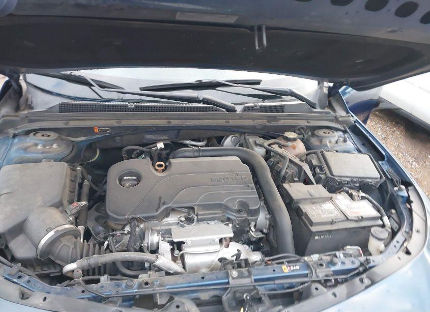 Photo 10 of 2019 Chevrolet Malibu LT (VIN 1G1ZD5ST1KF162843)