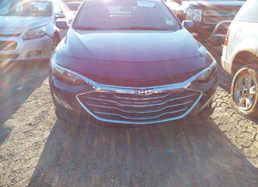 Photo 6 of 2019 Chevrolet Malibu LT (VIN 1G1ZD5ST1KF162843)