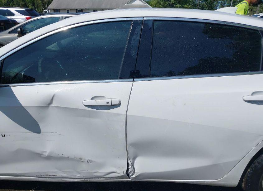 Photo 14 of 2019 Chevrolet Malibu LT (VIN 1G1ZD5ST1KF168061)