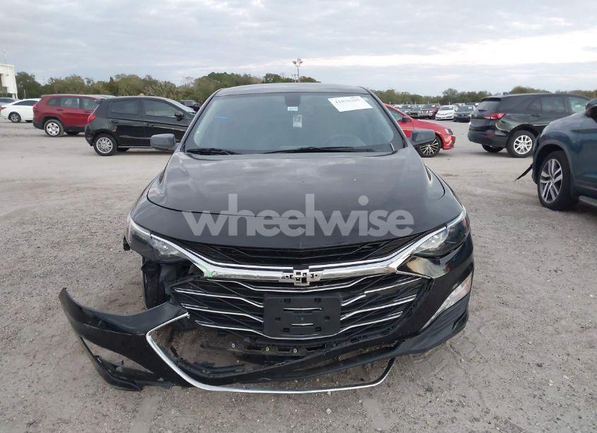 Photo 13 of 2019 Chevrolet Malibu LT (VIN 1G1ZD5ST1KF168108)
