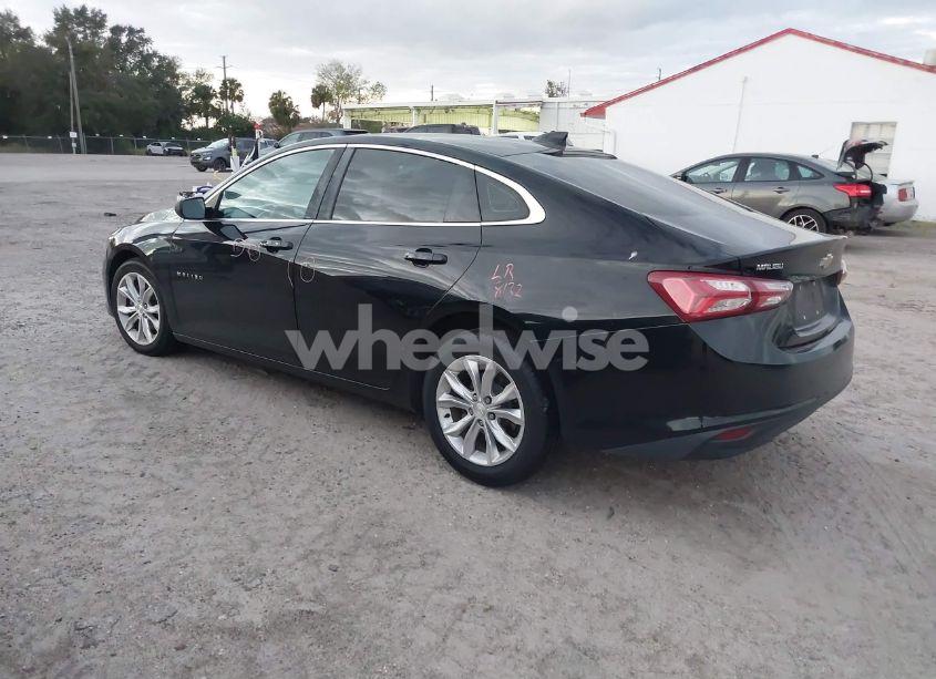 Photo 3 of 2019 Chevrolet Malibu LT (VIN 1G1ZD5ST1KF168108)