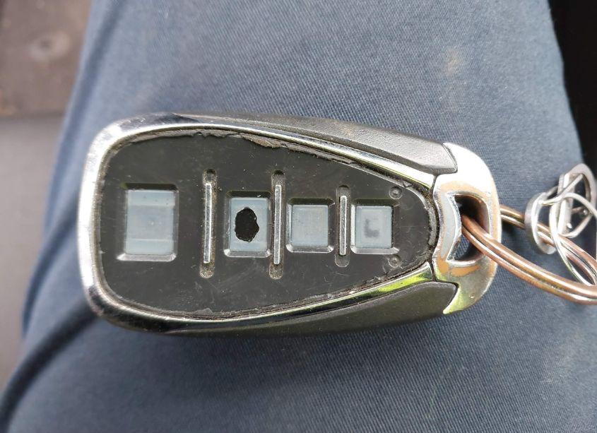 Photo 11 of 2020 Chevrolet Malibu FWD LT (VIN 1G1ZD5ST1LF001328)