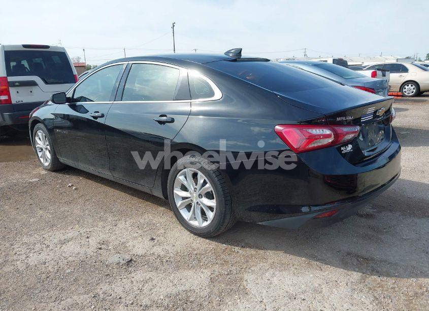 Photo 3 of 2020 Chevrolet Malibu FWD LT (VIN 1G1ZD5ST1LF008697)