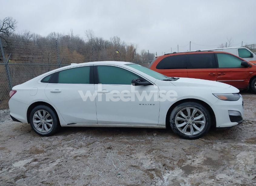 Photo 13 of 2020 Chevrolet Malibu FWD LT (VIN 1G1ZD5ST1LF037780)