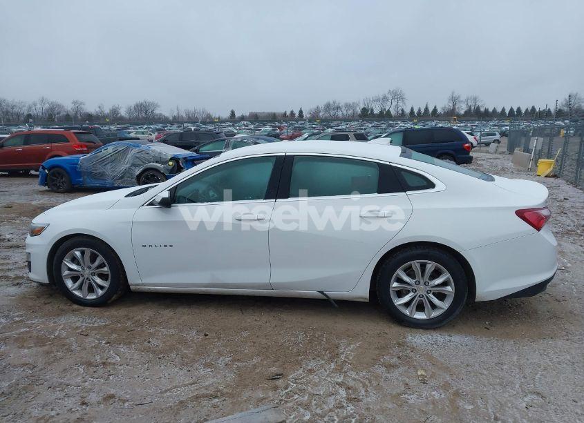 Photo 14 of 2020 Chevrolet Malibu FWD LT (VIN 1G1ZD5ST1LF037780)