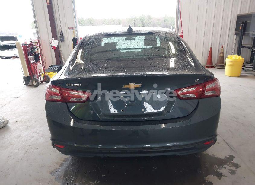 Photo 16 of 2020 Chevrolet Malibu FWD LT (VIN 1G1ZD5ST1LF051226)