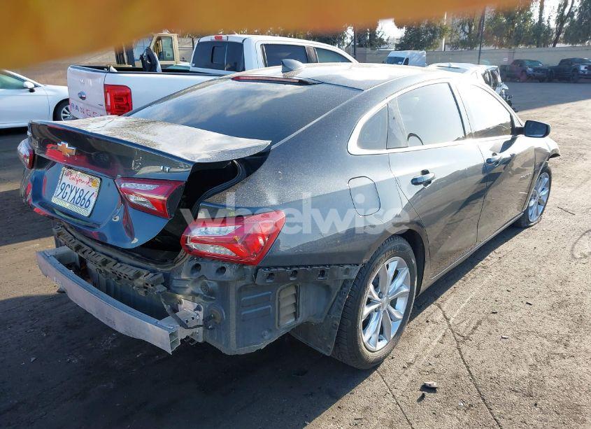 Photo 4 of 2020 Chevrolet Malibu FWD LT (VIN 1G1ZD5ST1LF051534)