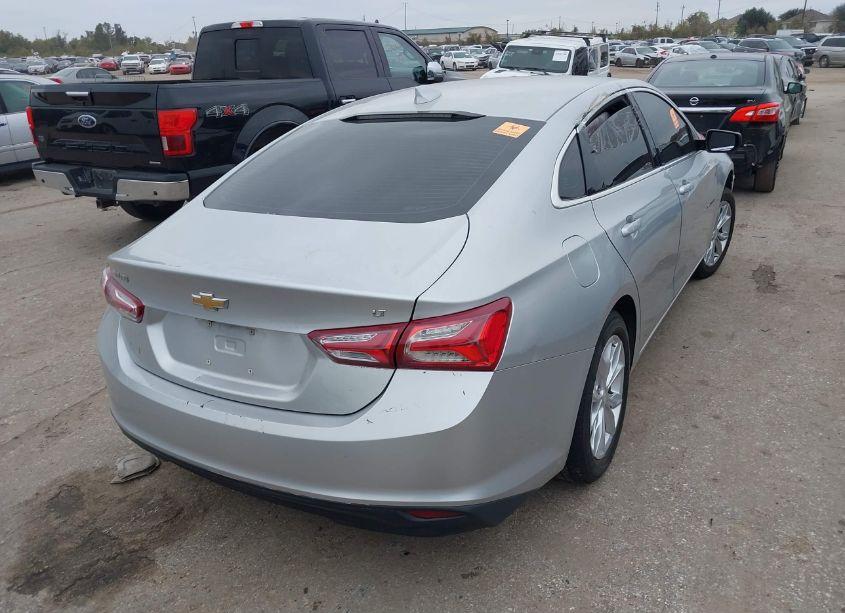 Photo 4 of 2020 Chevrolet Malibu FWD LT (VIN 1G1ZD5ST1LF052828)