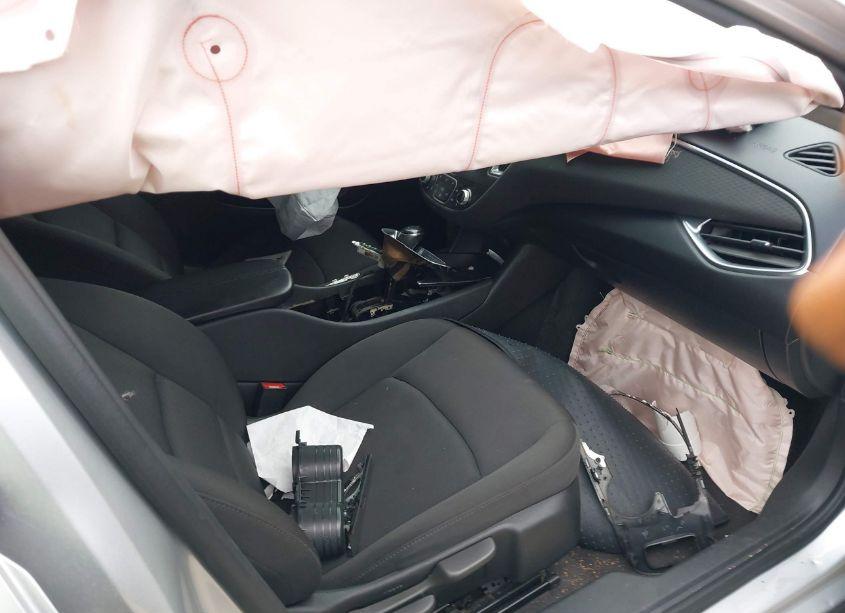 Photo 5 of 2020 Chevrolet Malibu FWD LT (VIN 1G1ZD5ST1LF052828)