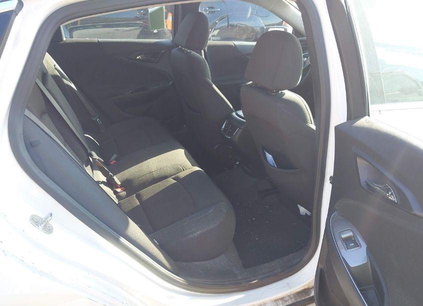 Photo 8 of 2020 Chevrolet Malibu FWD LT (VIN 1G1ZD5ST1LF054983)