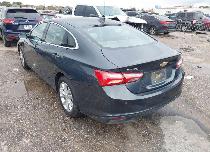 Photo 3 of 2020 Chevrolet Malibu FWD LT (VIN 1G1ZD5ST1LF055678)