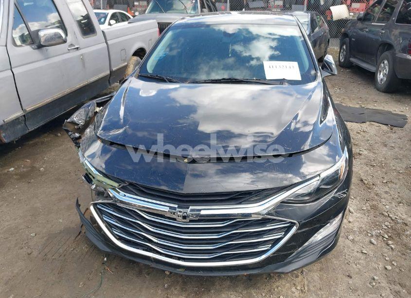 Photo 12 of 2020 Chevrolet Malibu FWD LT (VIN 1G1ZD5ST1LF061383)