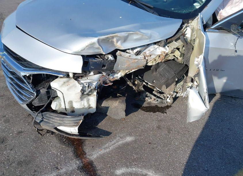 Photo 6 of 2020 Chevrolet Malibu FWD LT (VIN 1G1ZD5ST1LF081228)