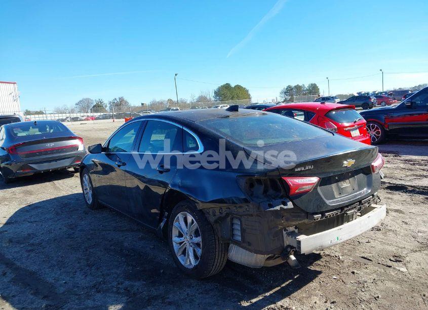 Photo 3 of 2020 Chevrolet Malibu FWD LT (VIN 1G1ZD5ST1LF089958)