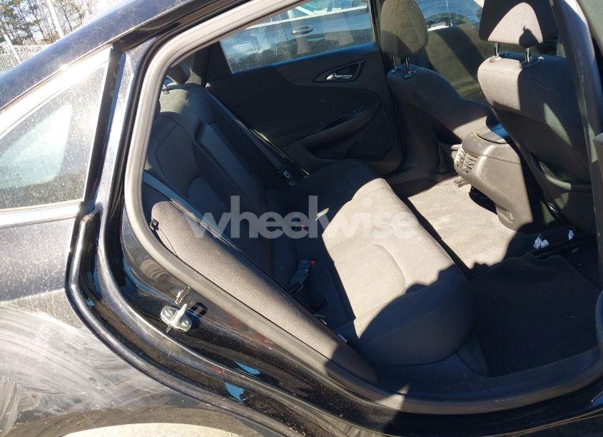 Photo 8 of 2020 Chevrolet Malibu FWD LT (VIN 1G1ZD5ST1LF089958)