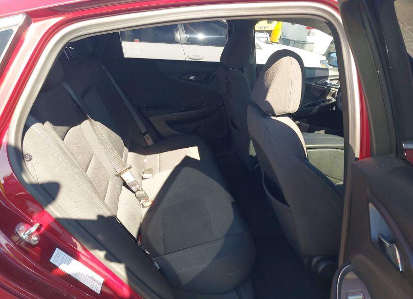 Photo 8 of 2020 Chevrolet Malibu FWD LT (VIN 1G1ZD5ST1LF101106)