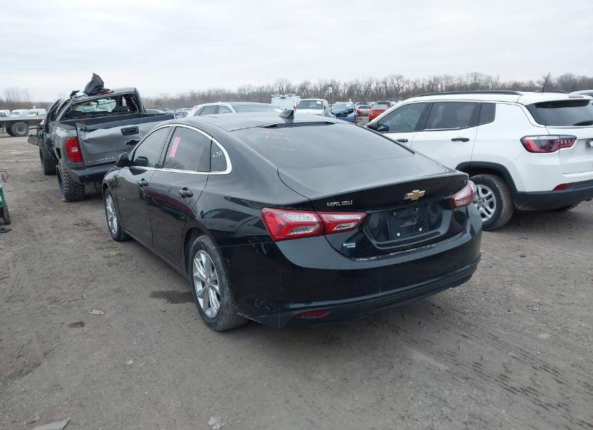 Photo 3 of 2020 Chevrolet Malibu FWD LT (VIN 1G1ZD5ST1LF102577)