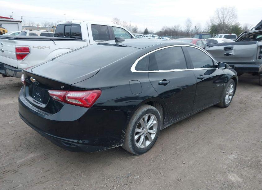 Photo 4 of 2020 Chevrolet Malibu FWD LT (VIN 1G1ZD5ST1LF102577)