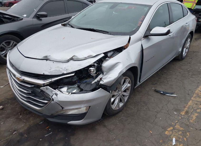 Photo 6 of 2020 Chevrolet Malibu FWD LT (VIN 1G1ZD5ST1LF108010)