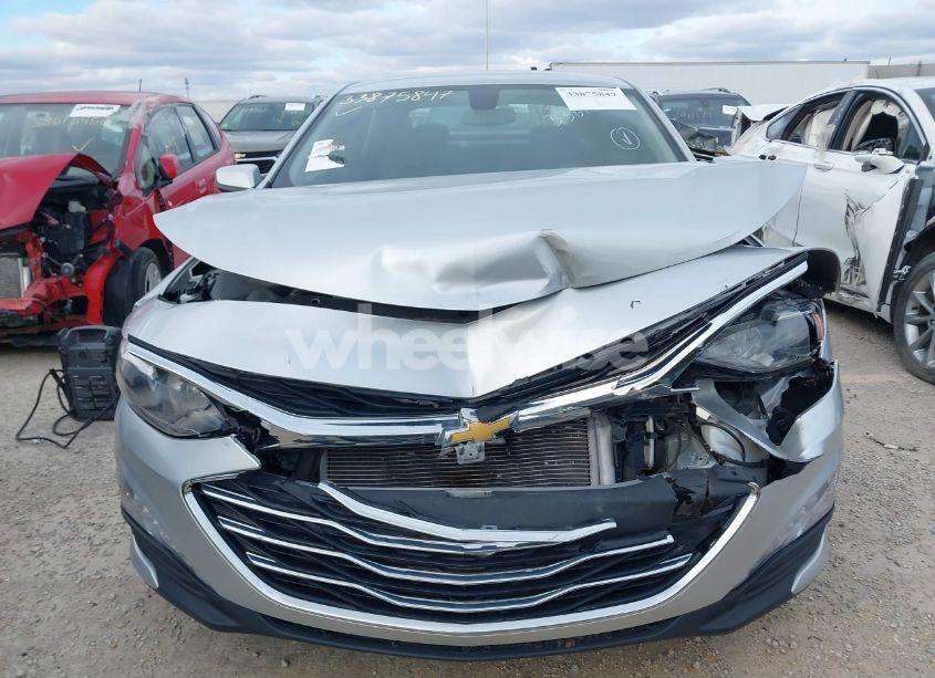 Photo 10 of 2020 Chevrolet Malibu FWD LT (VIN 1G1ZD5ST1LF108377)