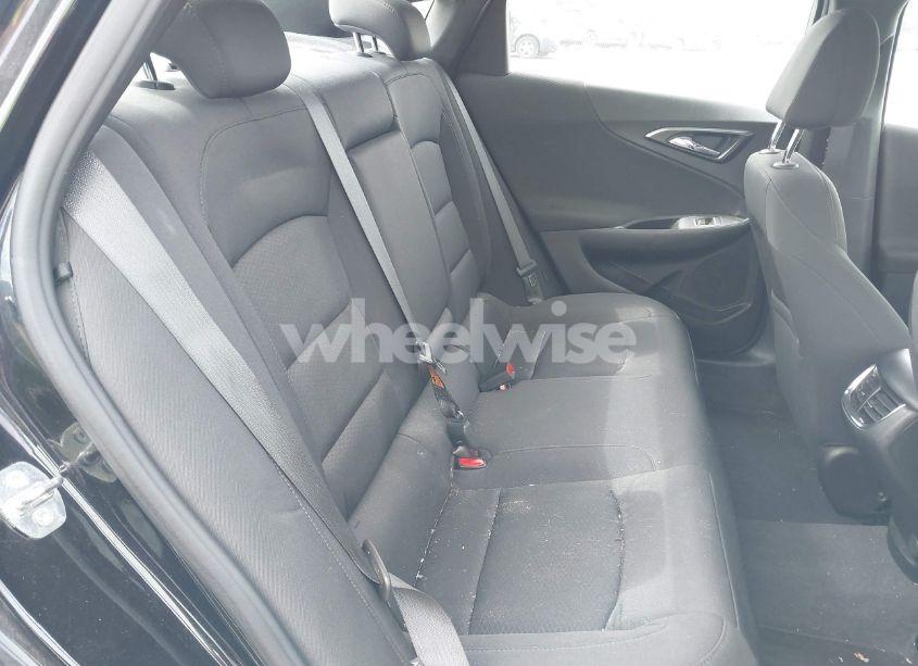 Photo 8 of 2020 Chevrolet Malibu FWD LT (VIN 1G1ZD5ST1LF147163)