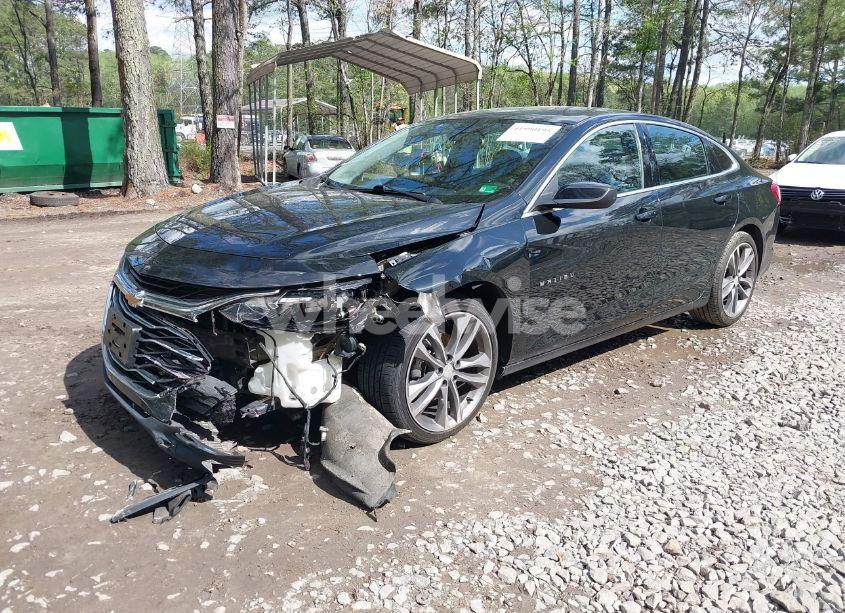 Photo 2 of 2021 Chevrolet Malibu FWD LT (VIN 1G1ZD5ST1MF008541)