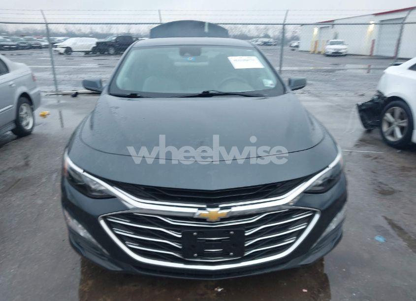 Photo 12 of 2021 Chevrolet Malibu FWD LT (VIN 1G1ZD5ST1MF010404)