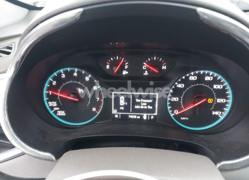 Photo 7 of 2021 Chevrolet Malibu FWD LT (VIN 1G1ZD5ST1MF010404)