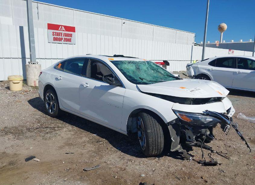 2021 Chevrolet Malibu FWD LT (VIN 1G1ZD5ST1MF026425) main photo