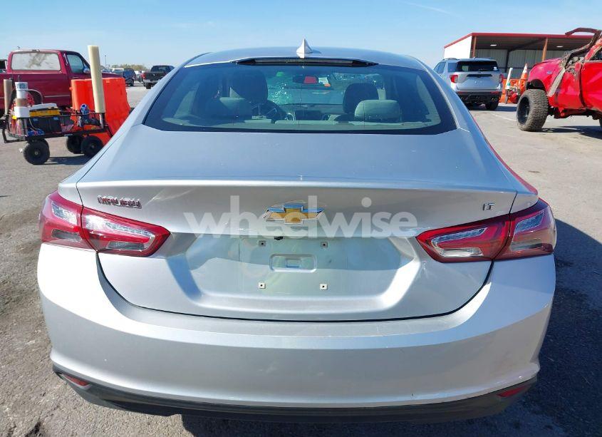 Photo 16 of 2021 Chevrolet Malibu FWD LT (VIN 1G1ZD5ST1MF026618)