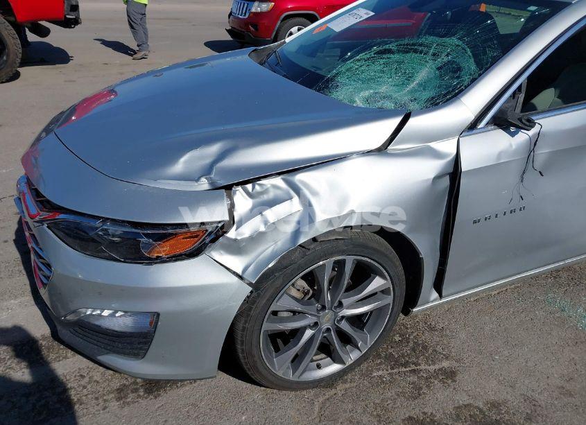 Photo 6 of 2021 Chevrolet Malibu FWD LT (VIN 1G1ZD5ST1MF026618)