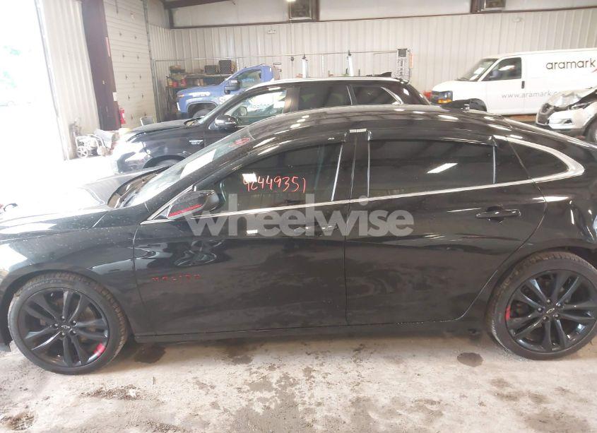 Photo 14 of 2021 Chevrolet Malibu FWD LT (VIN 1G1ZD5ST1MF058498)