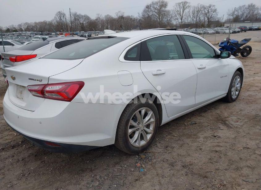 Photo 4 of 2022 Chevrolet Malibu FWD LT (VIN 1G1ZD5ST1NF106762)