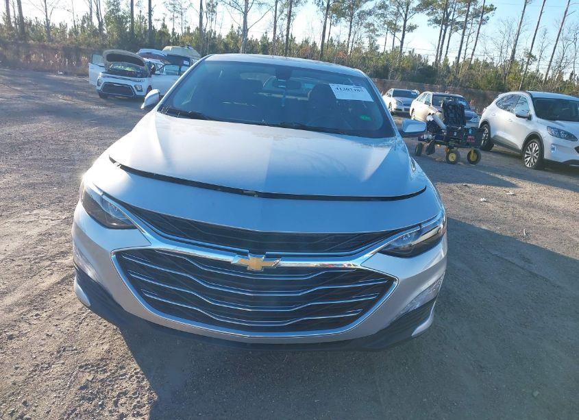 Photo 6 of 2022 Chevrolet Malibu FWD LT (VIN 1G1ZD5ST1NF110763)