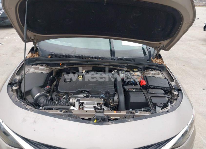 Photo 10 of 2022 Chevrolet Malibu FWD LT (VIN 1G1ZD5ST1NF122332)