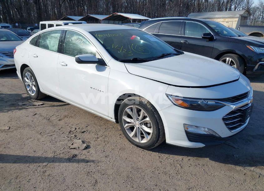 2022 Chevrolet Malibu FWD LT (VIN 1G1ZD5ST1NF126316) main photo