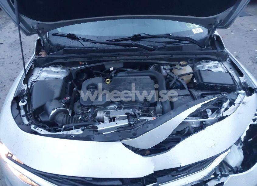 Photo 10 of 2022 Chevrolet Malibu FWD LT (VIN 1G1ZD5ST1NF139602)