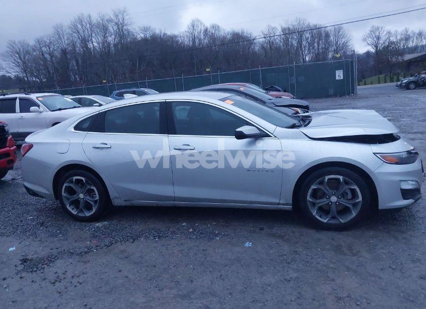Photo 13 of 2022 Chevrolet Malibu FWD LT (VIN 1G1ZD5ST1NF139602)