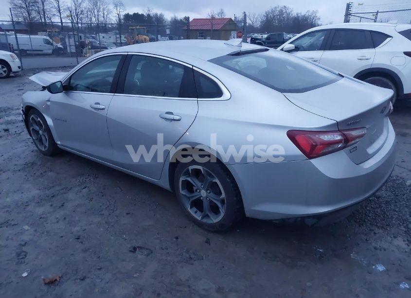 Photo 3 of 2022 Chevrolet Malibu FWD LT (VIN 1G1ZD5ST1NF139602)