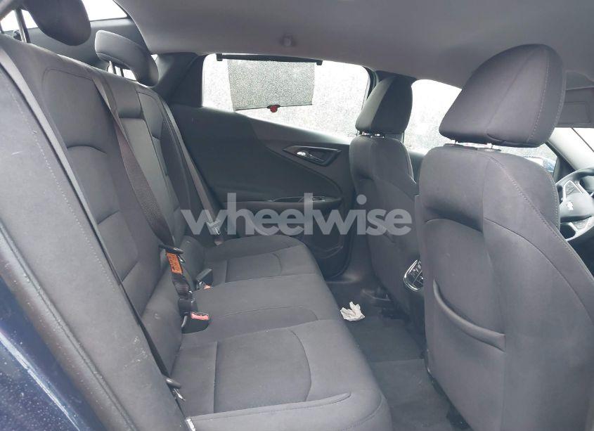 Photo 8 of 2022 Chevrolet Malibu FWD LT (VIN 1G1ZD5ST1NF167593)