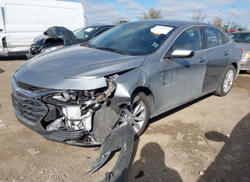 Photo 2 of 2023 Chevrolet Malibu FWD 1LT (VIN 1G1ZD5ST1PF130126)
