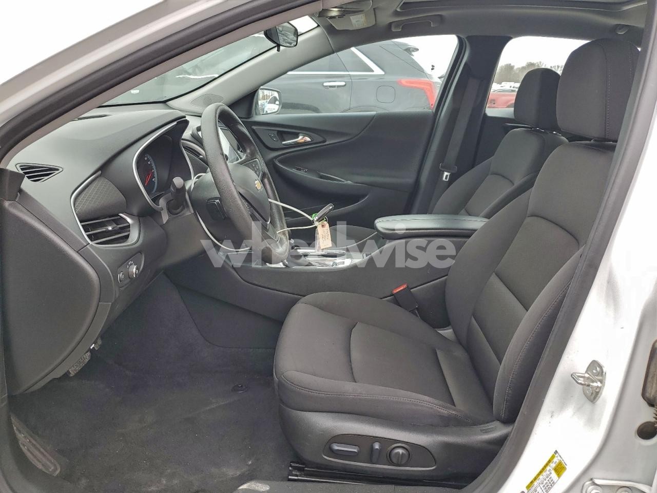 Photo 7 of 2023 CHEVROLET MALIBU LT (VIN 1G1ZD5ST1PF160940)