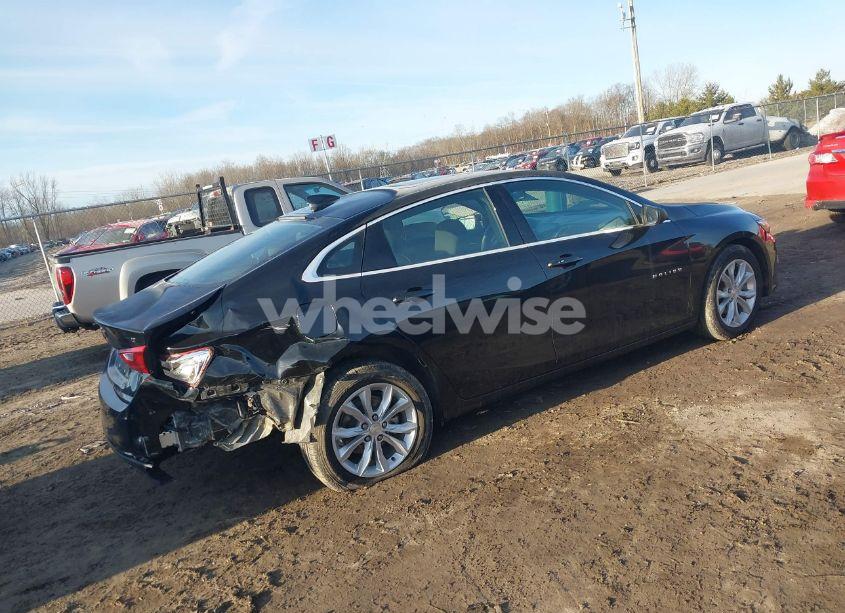 Photo 4 of 2023 Chevrolet Malibu FWD 1LT (VIN 1G1ZD5ST1PF161215)