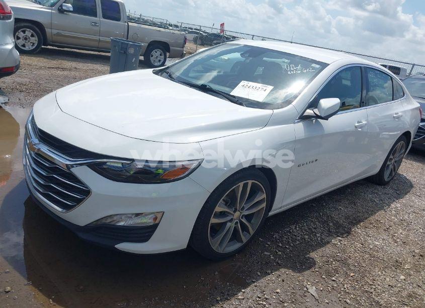 Photo 2 of 2023 Chevrolet Malibu FWD 1LT (VIN 1G1ZD5ST1PF163630)