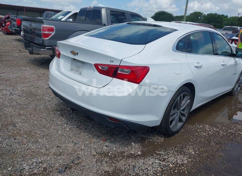 Photo 4 of 2023 Chevrolet Malibu FWD 1LT (VIN 1G1ZD5ST1PF163630)