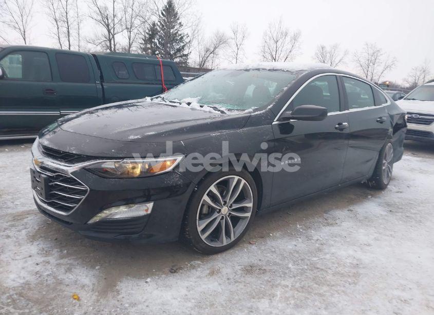 Photo 2 of 2023 Chevrolet Malibu FWD 1LT (VIN 1G1ZD5ST1PF167712)