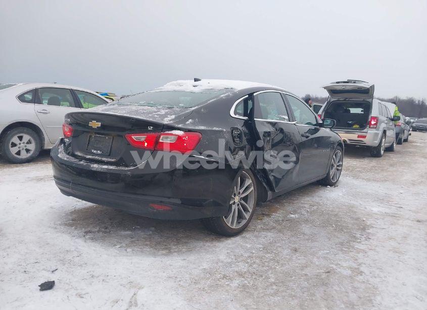 Photo 4 of 2023 Chevrolet Malibu FWD 1LT (VIN 1G1ZD5ST1PF167712)