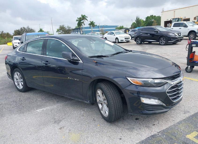 2023 Chevrolet Malibu FWD 1LT (VIN 1G1ZD5ST1PF173302) main photo