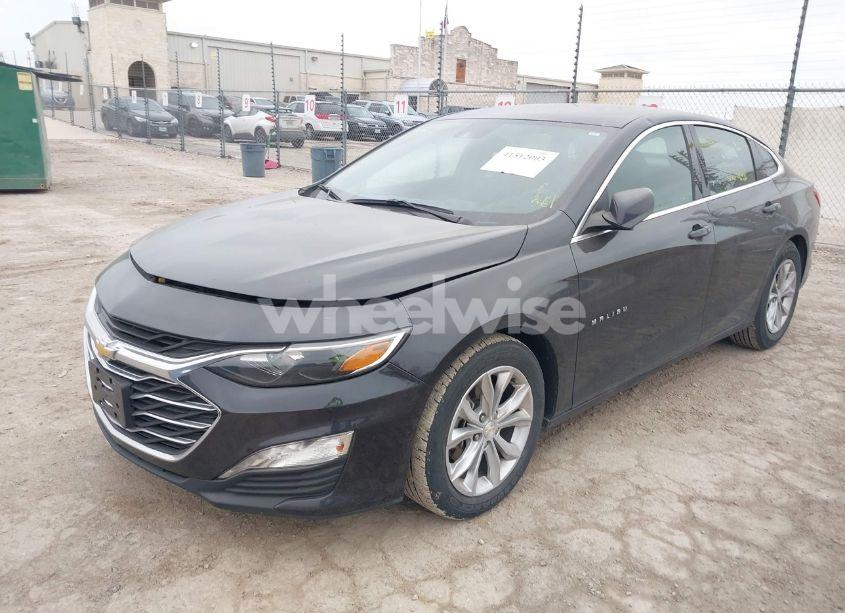 Photo 2 of 2023 Chevrolet Malibu FWD 1LT (VIN 1G1ZD5ST1PF178998)